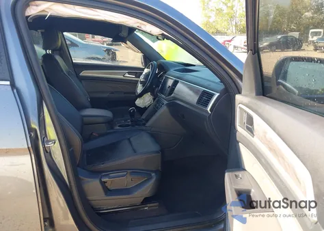 2021 Volkswagen Atlas Cross Sport 2.0T Se z USA, uszkodzony, nr VIN 1V2DC2CA8MC224211